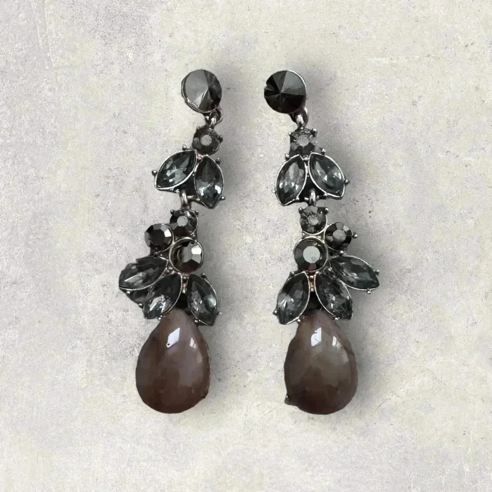 2.5" Long Grey Dark Blue/Black Dangle Glass Crystal Pageant Rhinestone Earrings - Picture 2 of 3